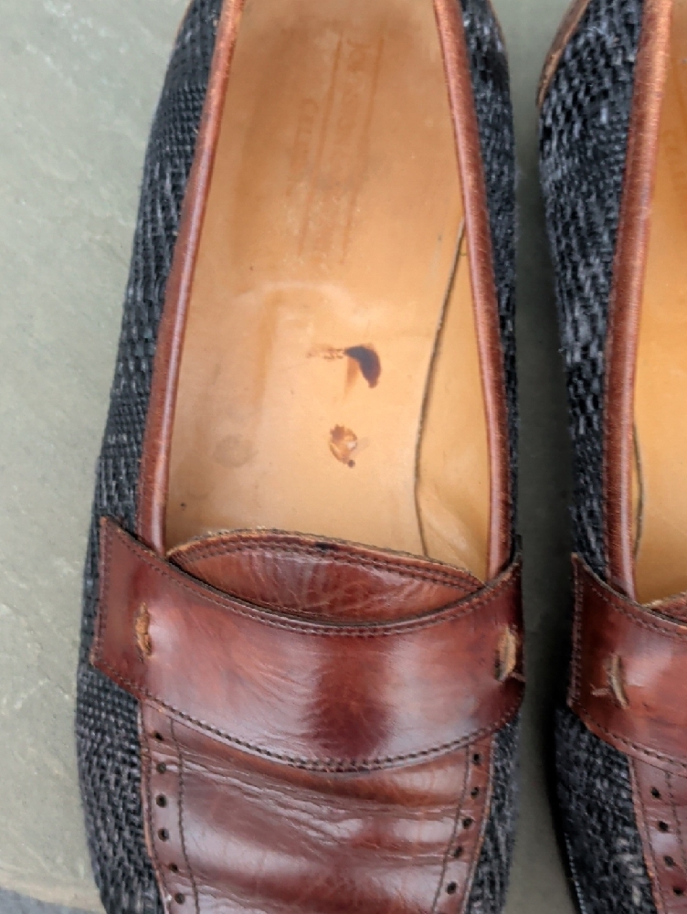 Johnston&Murphy/Made In Italy Men's Brown Leather & Charcoal Woven Penny Loafers - Picture 5 of 14